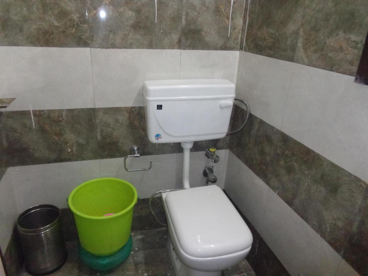 Delhi Inn New Delhi Bagian luar foto